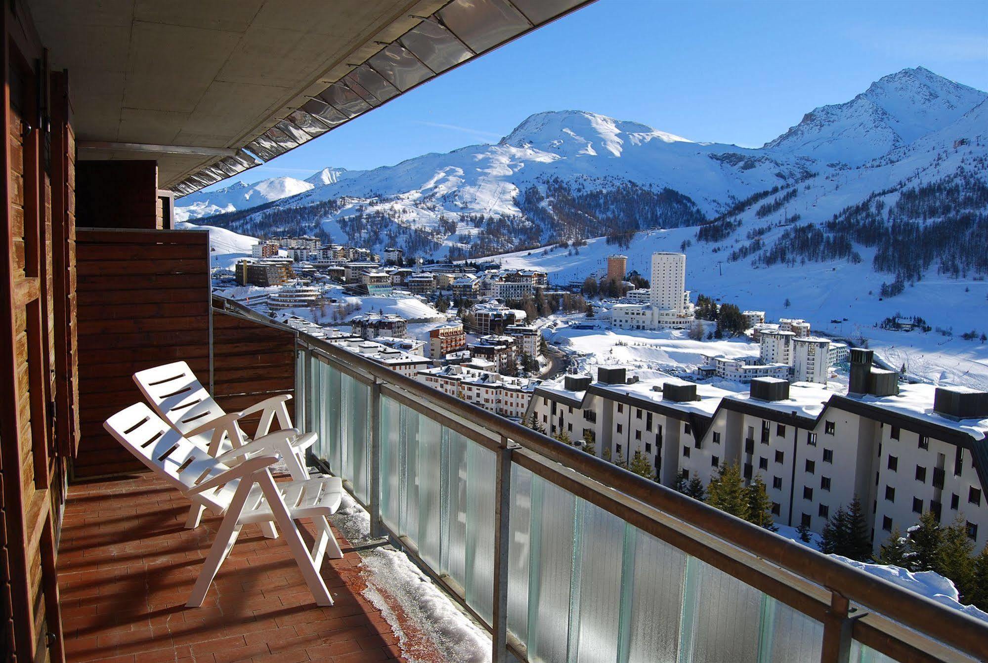 Palace 2 Residence Sestriere Exteriér fotografie
